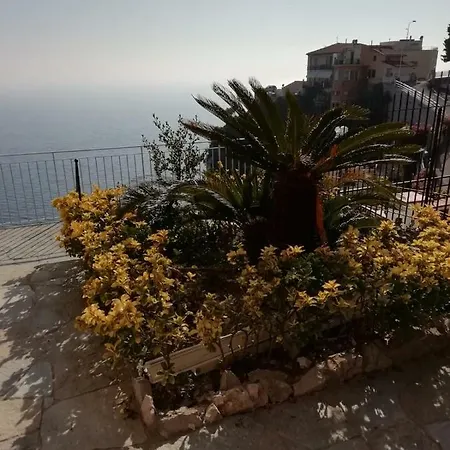 Hébergement de vacances Casa Sui Balzi Rossi Grimaldi (Liguria)