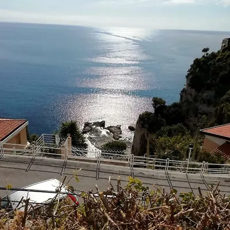 Casa Sui Balzi Rossi * 그리말디